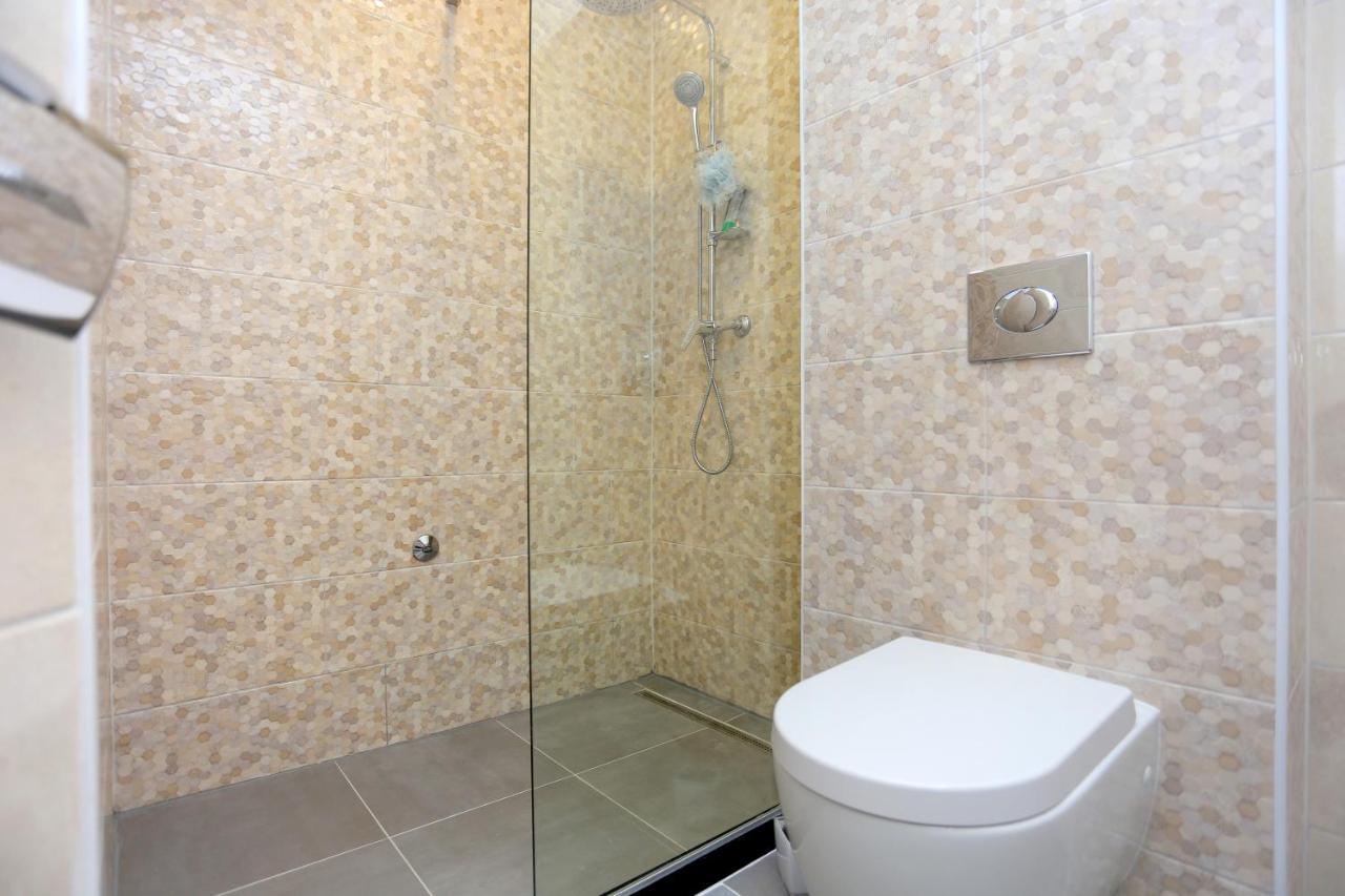 Family Friendly Apartments With A Swimming Pool Zivogosce - Porat, Makarska - 18150 Chambre photo